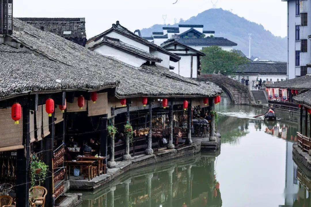 作为单身人士，可以分享一下你觉得单身生活很快乐的片段吗？